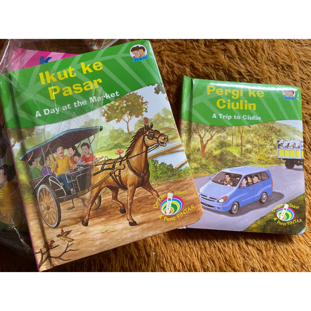 Boardbook Tira Pustaka -Seri Ira & Ari
