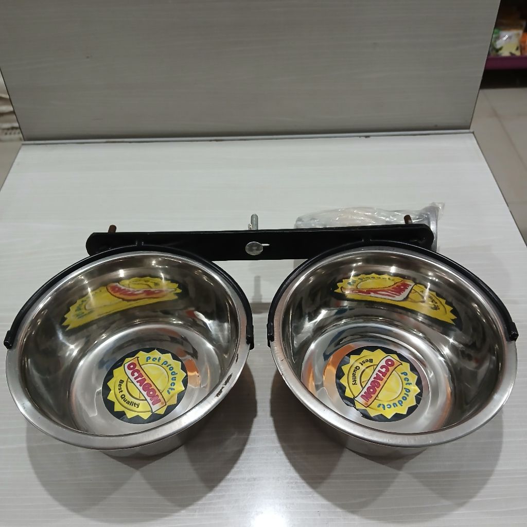 0852-TER 505 OCTAGON TEMPAT MAKAN ANJING