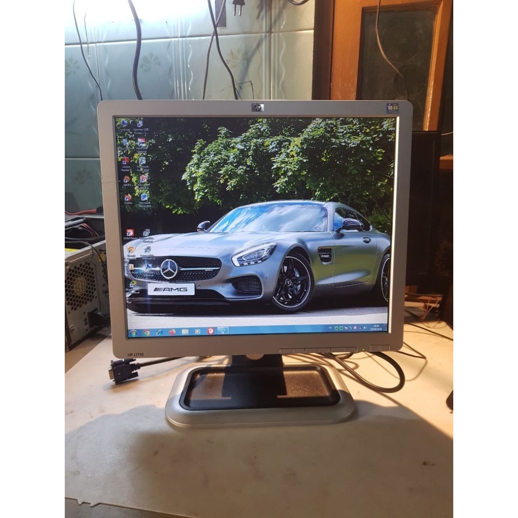 LCD Monitor Hp Kotak 17inch