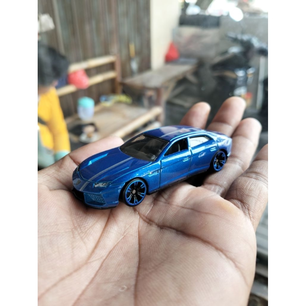 hotwheels loose LAMBORGHINI ESTOQUE
