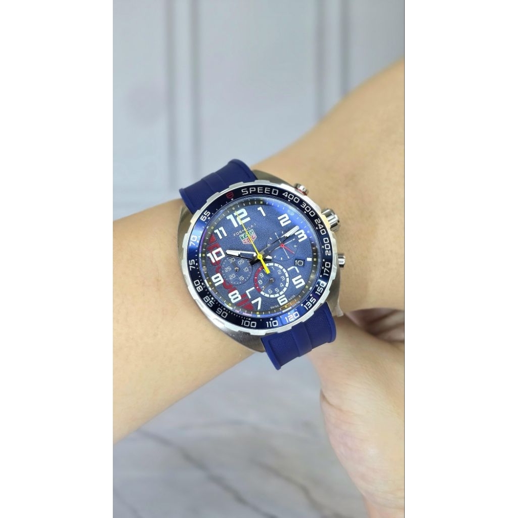 JAM TANGAN TAGHR  Cronograph X Formula 1Oracle