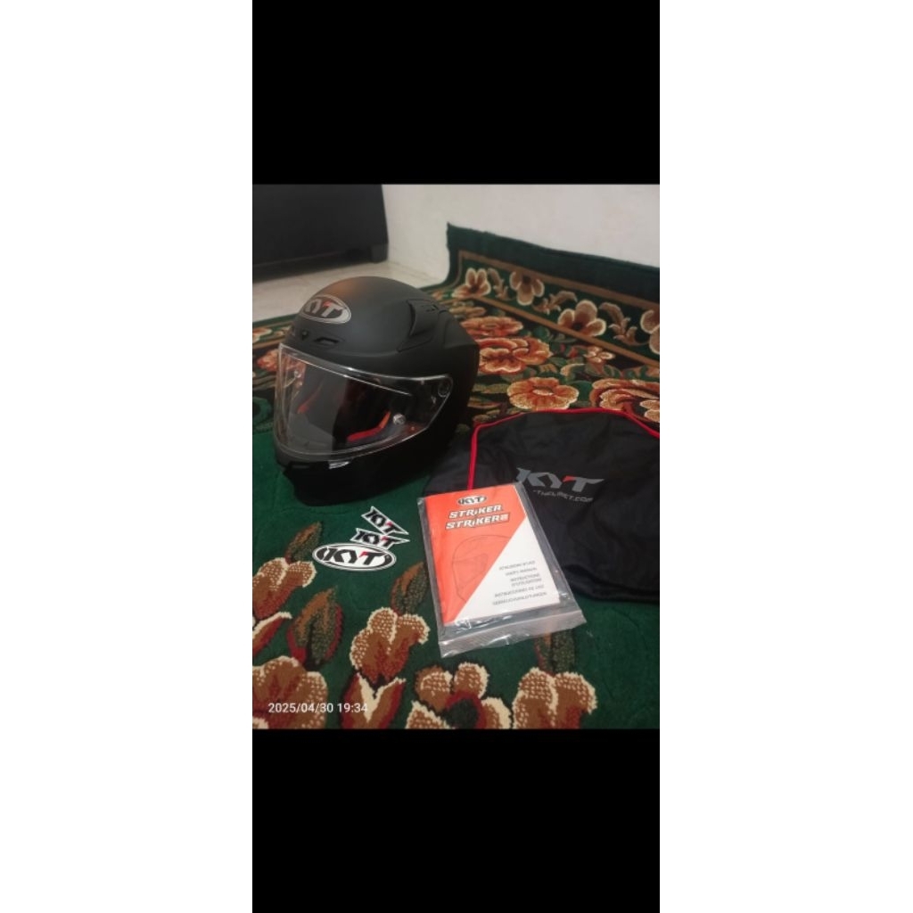 HELM KYT STIRKER PRLV SECND BEKAS