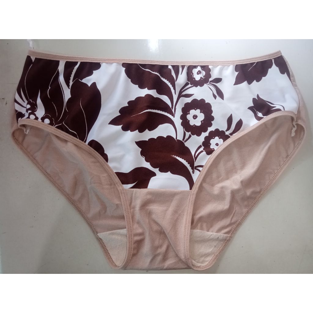 cd motif wanita