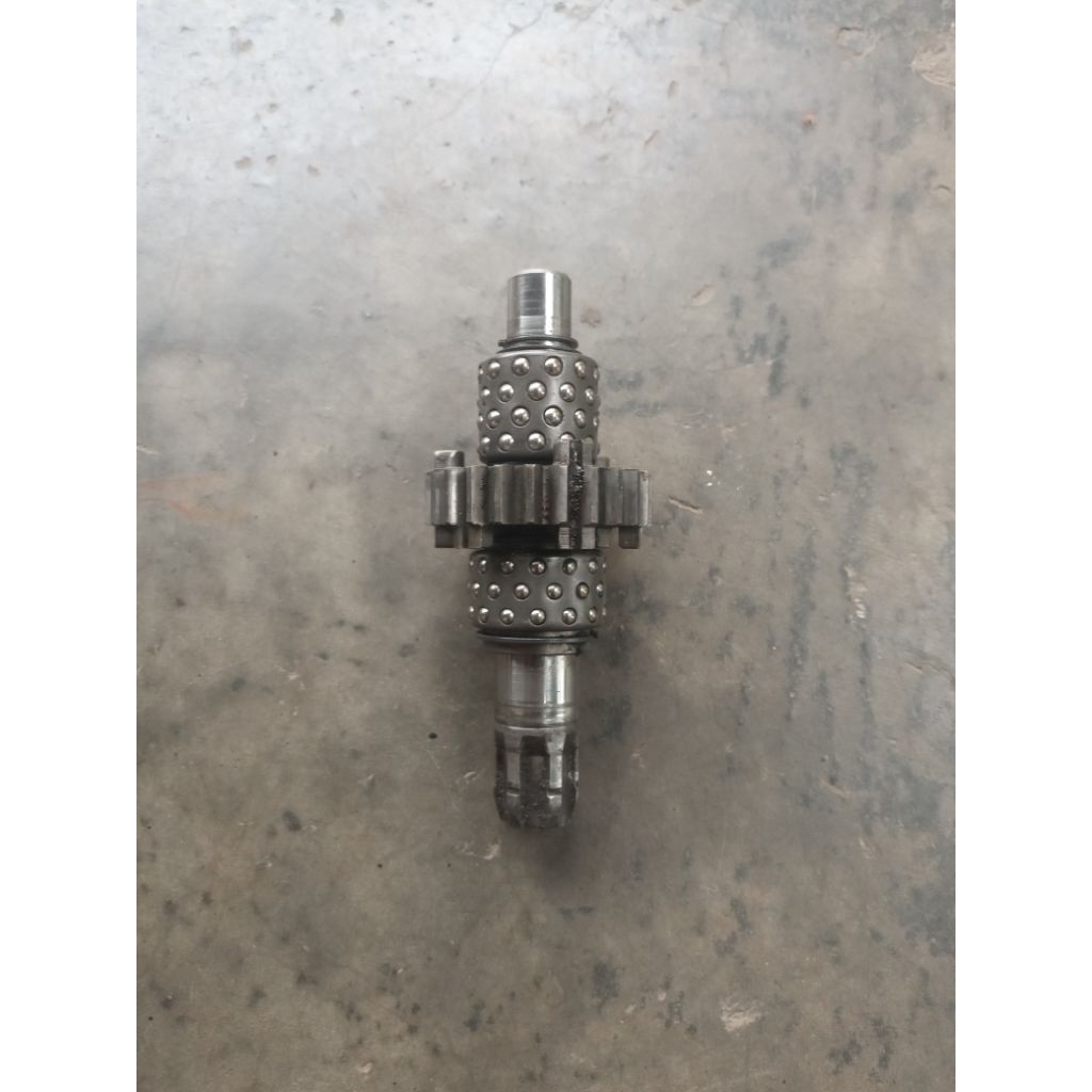 Rasio Yamaha V75 original second