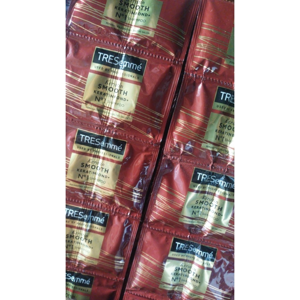 Shampoo Sachet TRESemmé 24 Pcs - Keratin Smooth, Rambut Halus & Kuat