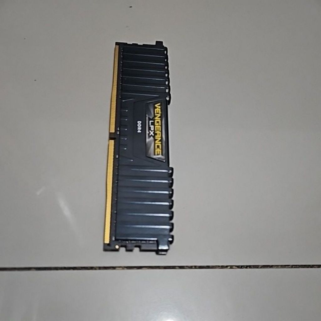 Corsair ram ddr4 16 gb