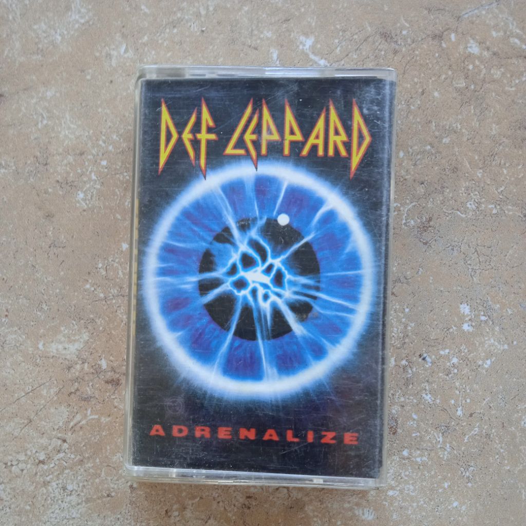 Kaset Pita Def Leppard "Adrenalize"