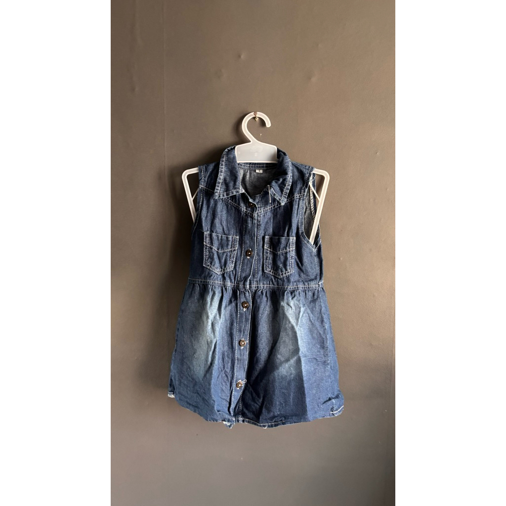 DRESS JEANS PRELOVED