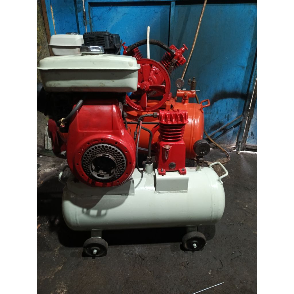 kompresor bensin 1/4 dan kompresor listrik 2 Hp bekas