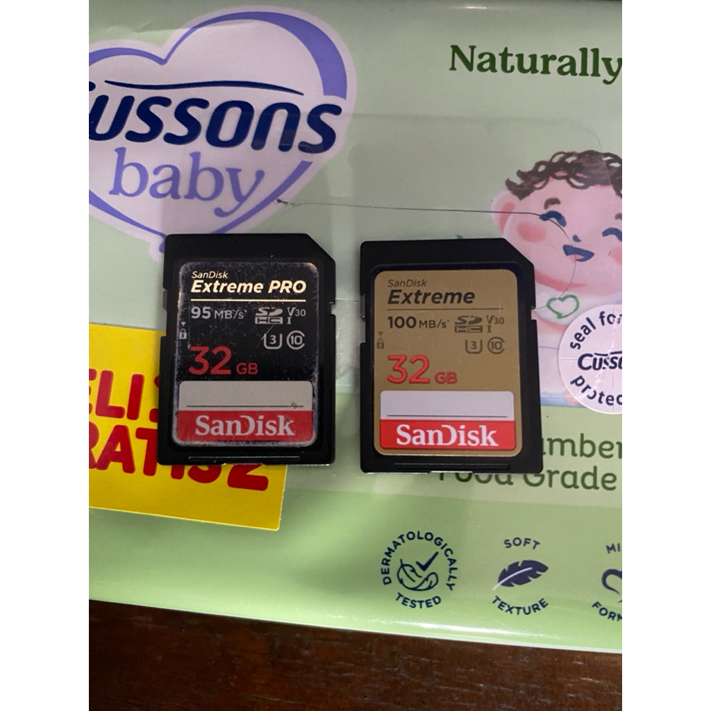 SANDISK EXTREME PRO 32GB DAN SANDISK EXTREME 32GB