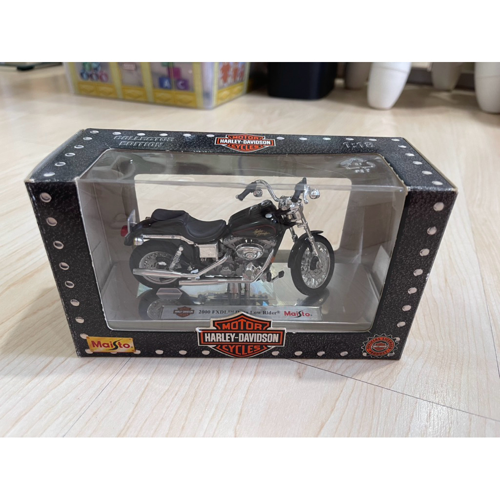 Maisto diecast Harley davidson motorcycles collector 1:18