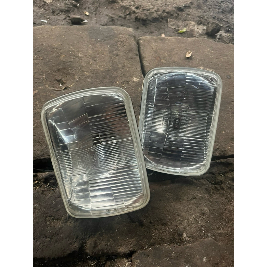 LAMPU DEPAN FEROSA / L300/TAFT ORIGINAL
