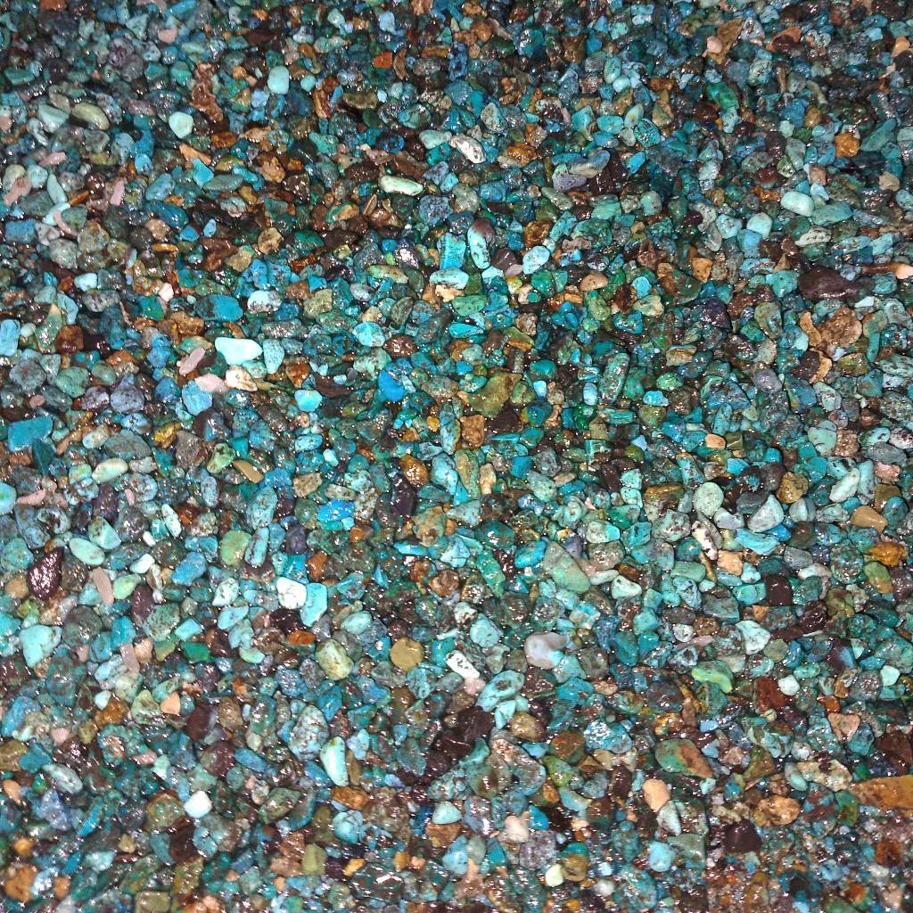 batu bacan doko campur palamea hitam lebih kurang 0.1gr  sangat kecil asli natural, batu yang dikiri