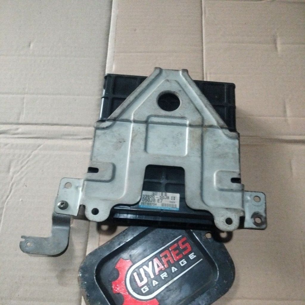 ECU Grand Escudo 1.6