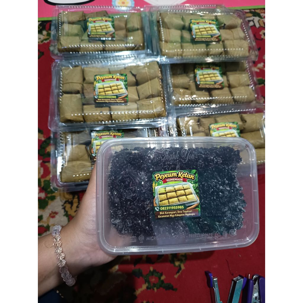 TAPE KETAN PUTIH - TAPE KETAN HITAM - HANDMADE