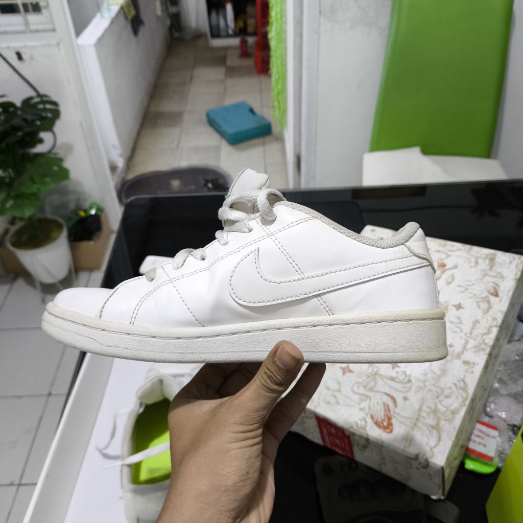 nike court royale full white size 38 25cm