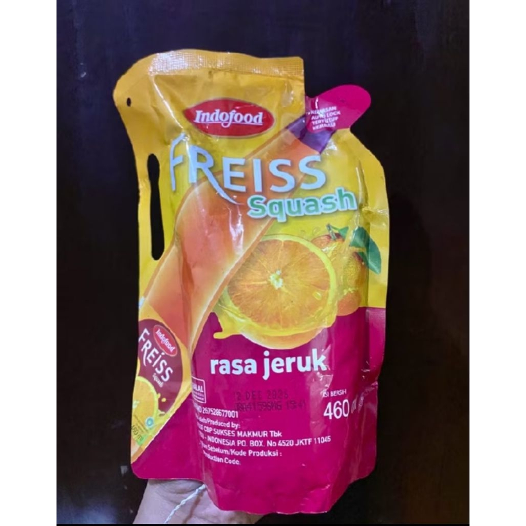 Indofood sirup freiss squash rasa jeruk ukuran 460 ml kemasan lecek