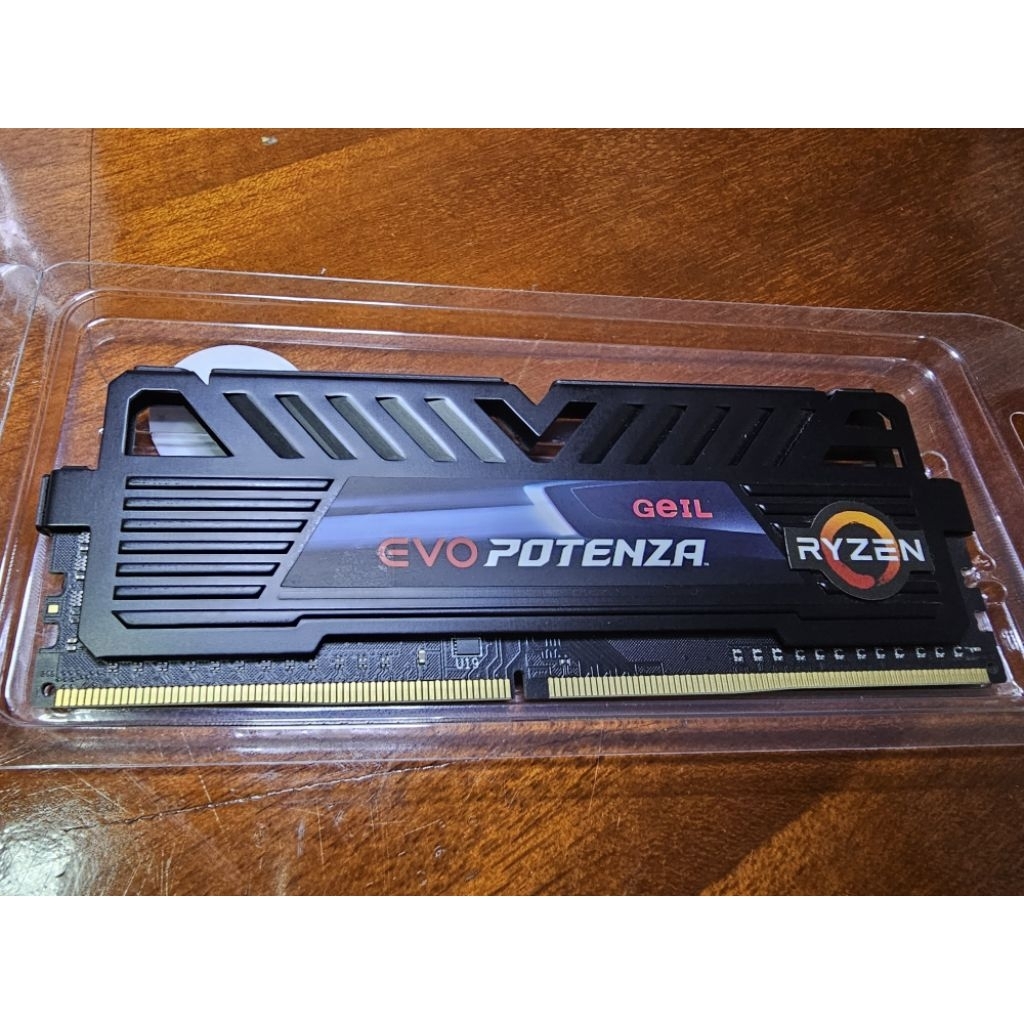 Ram memory Geil Evo Potenza DDR4 16gb(2×8gb) dua channel