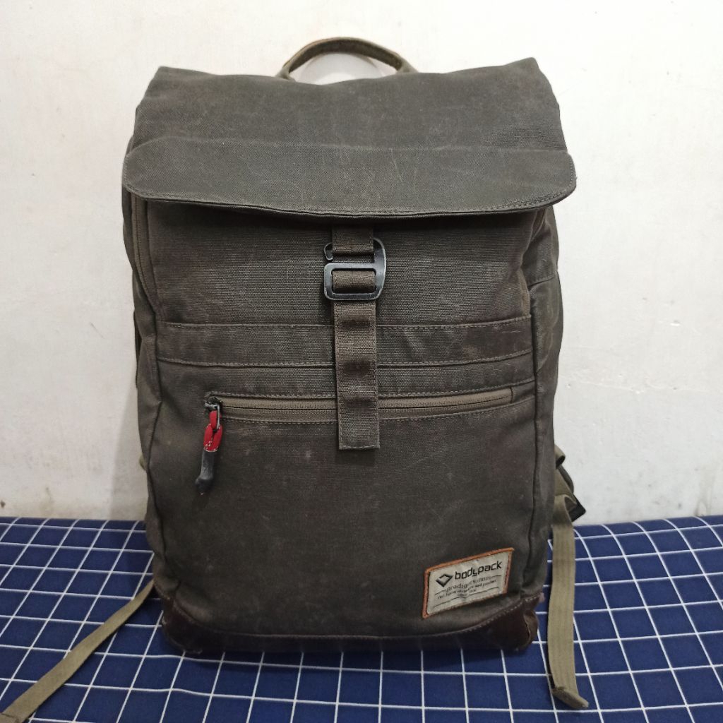 Tas Punggung Backpack Bodypack Modest 1.0 Preloved