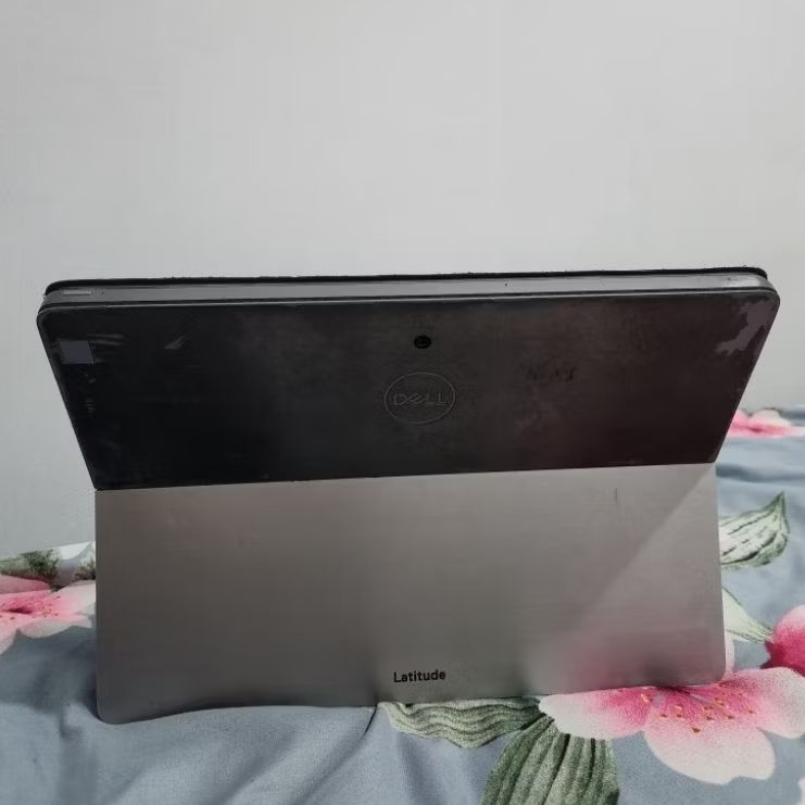 Termurah LAPTOP DELL LATITUDE 7200 2-IN-1 CORE I7-8665U RAM 16GB SSD 1TB SECOND FUNGSI NORMAL MINUS 