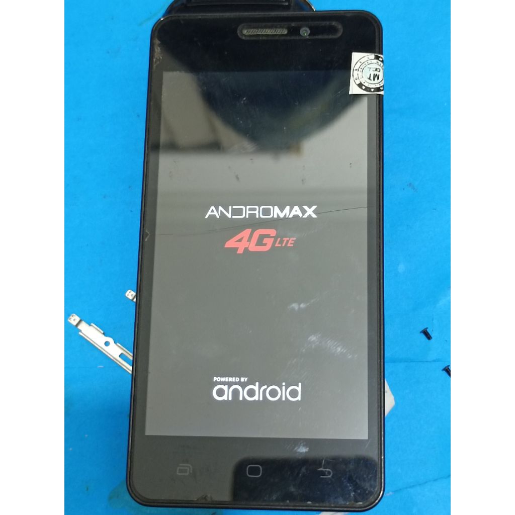 lcd hp Smartfren Andromax 4G lte Model:A16C3H layar tampil layar sentuh retak,pokus jual lcd nya