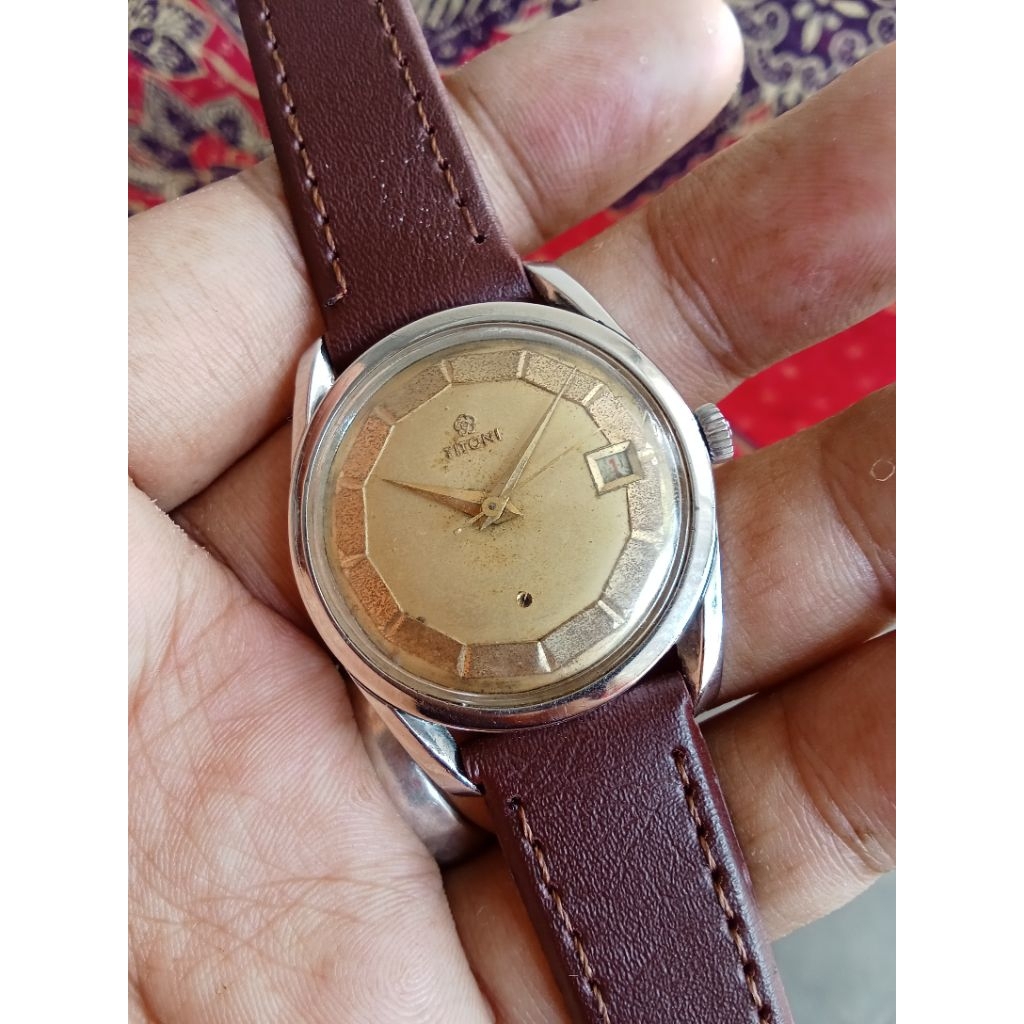 Titoni 77 jewels automatic