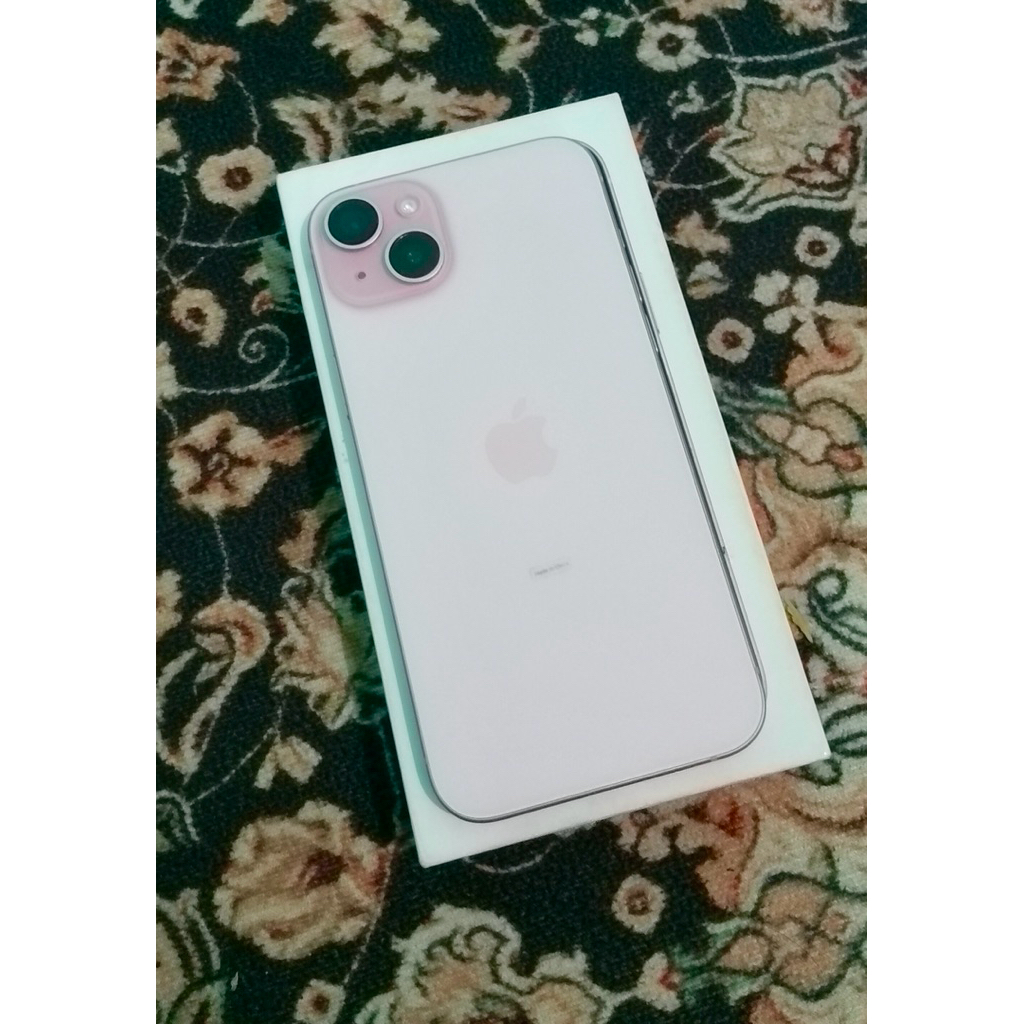 Iphone 15 plus warna pink 128gb