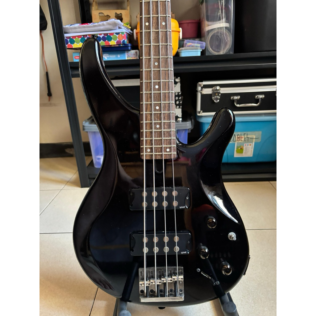Bass Yamaha TRBX 304