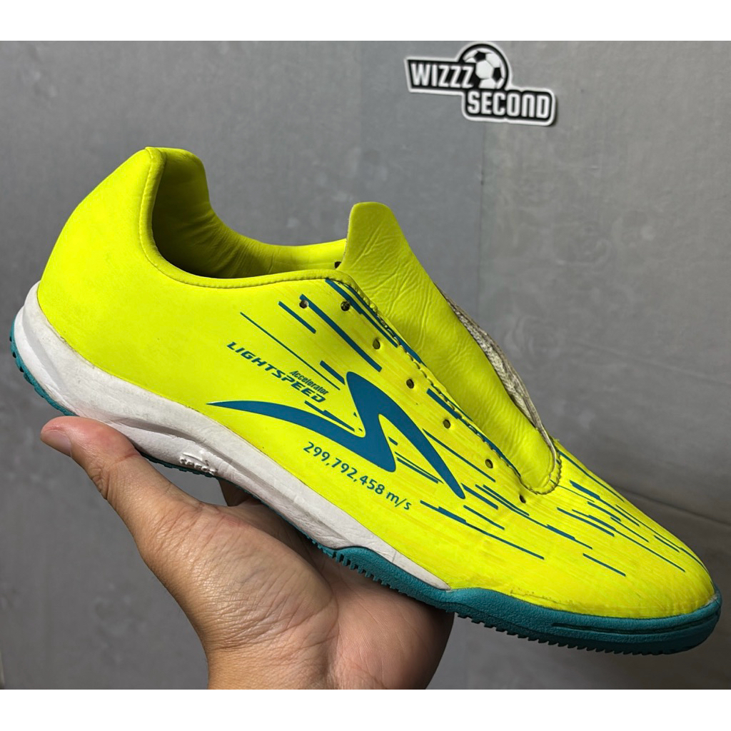 Lightspeed Reborn Safety Yellow Size 40
