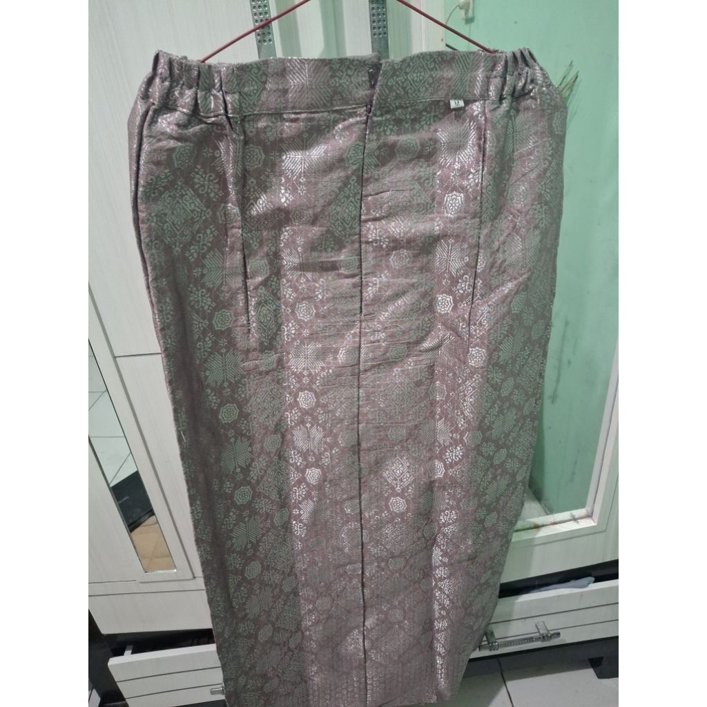 rok songket kebaya rose gold