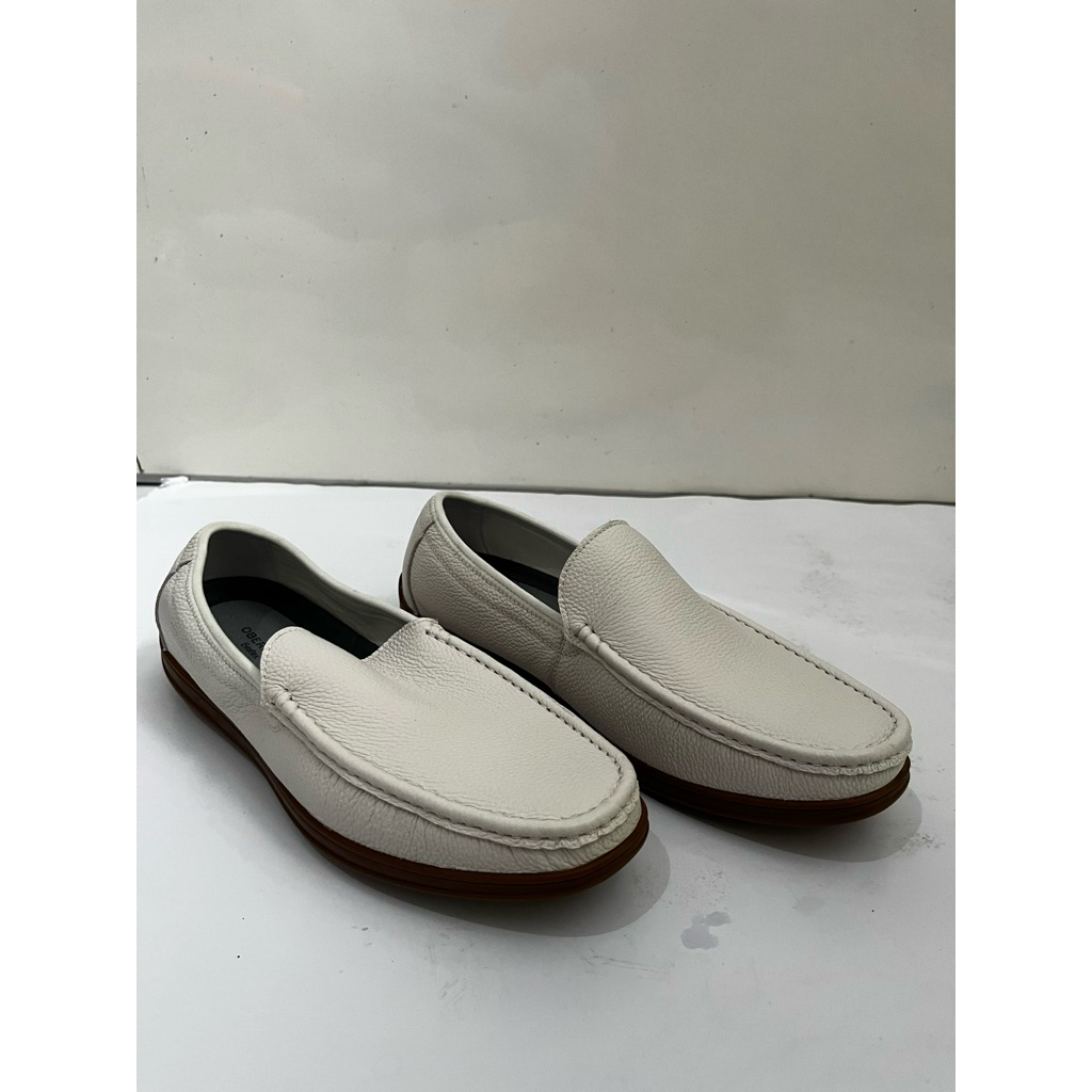 Obermain Sepatu Pria Size 43 & 44