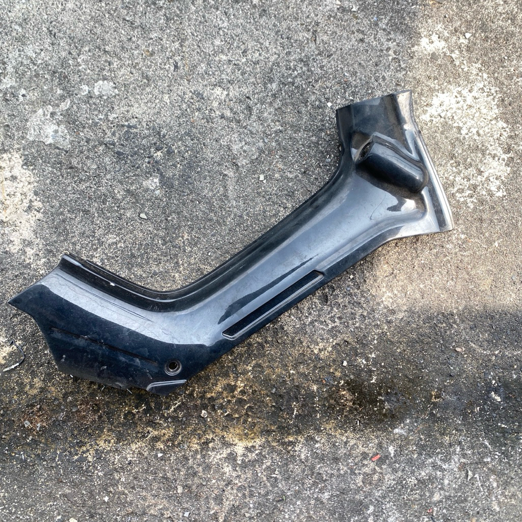 Cover Kepangan Sayap dalam Yamaha Force One Original NOS