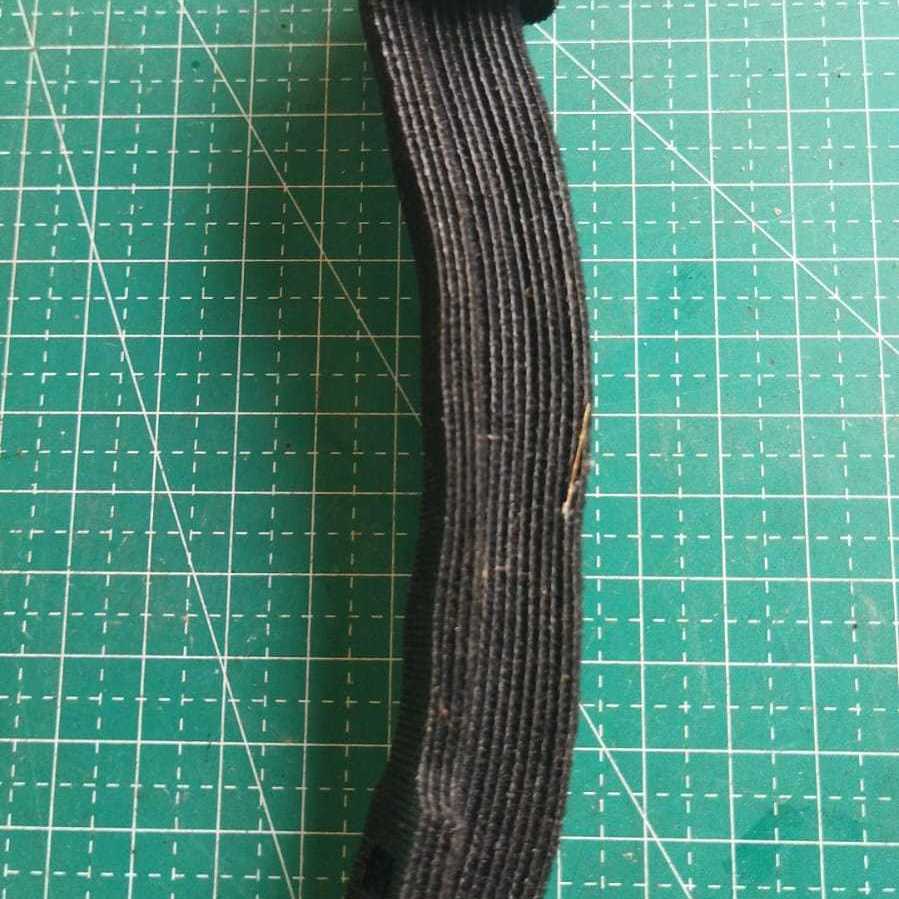 tali kabel kretekan serbaguna.. panjang 15cm... harga per 1 biji - hitam