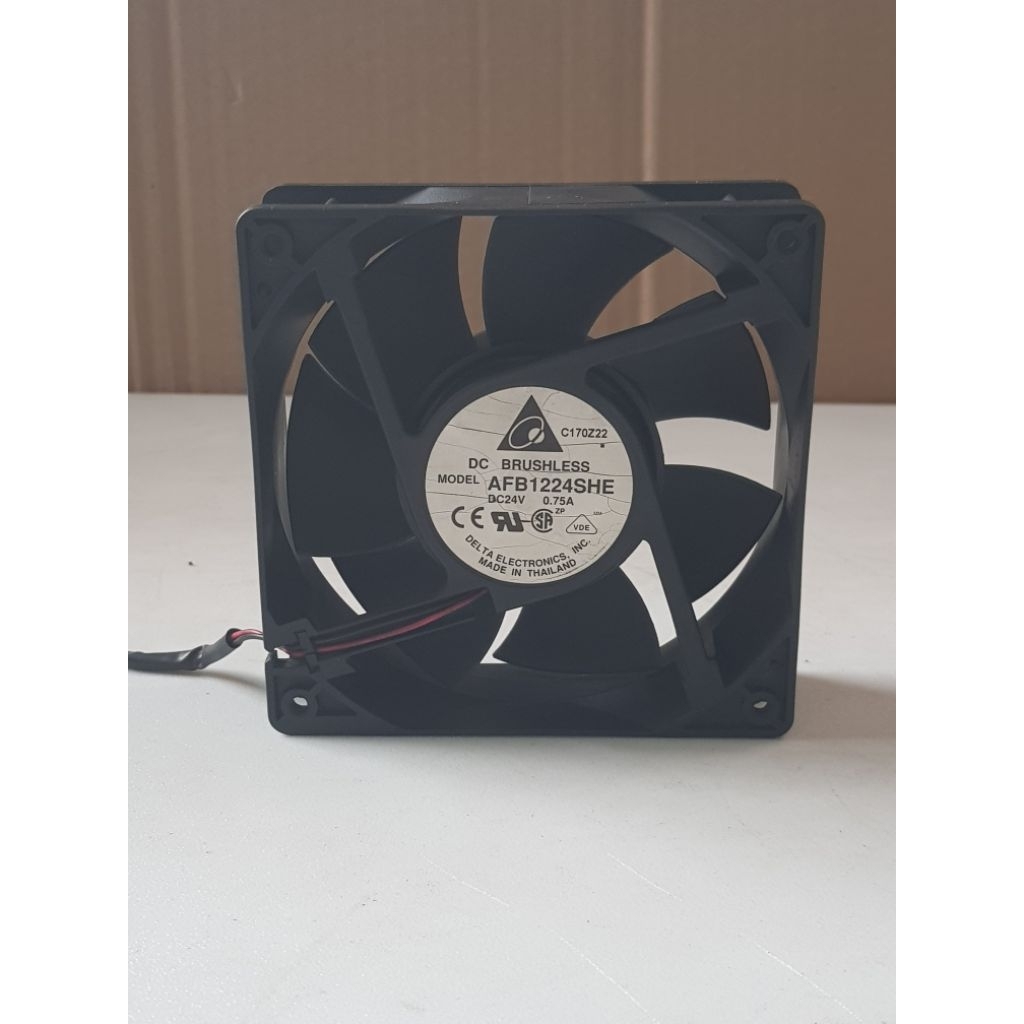 Fan kipas Delta DC 24V_0.75A 12X12cm 2pin