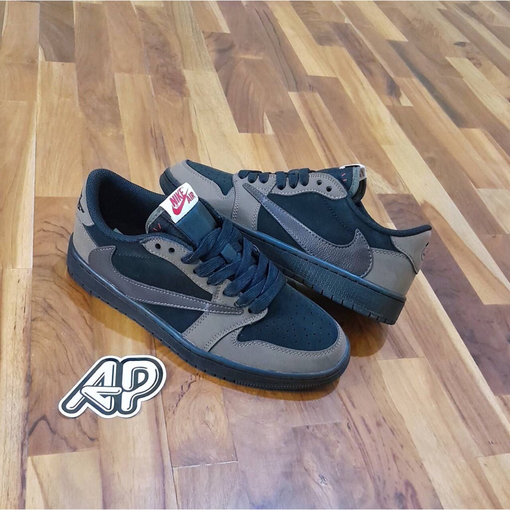 ( Abuy project ) Sepatu Sneakers Travis Scott x Nike Air Jordan 1 Low Velvet