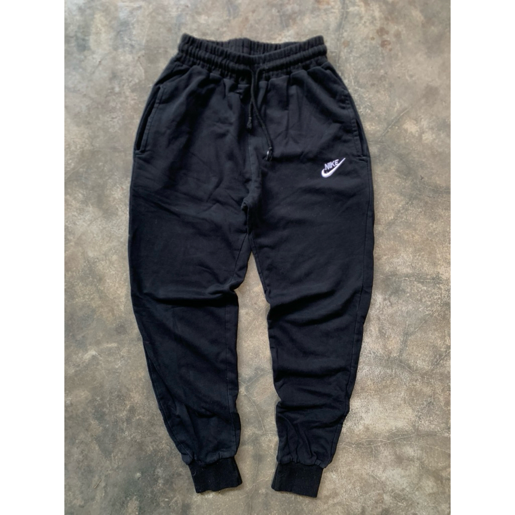 [preloved] celana nike jogger pants trainning vintage tidur pria wanita second - bekas
