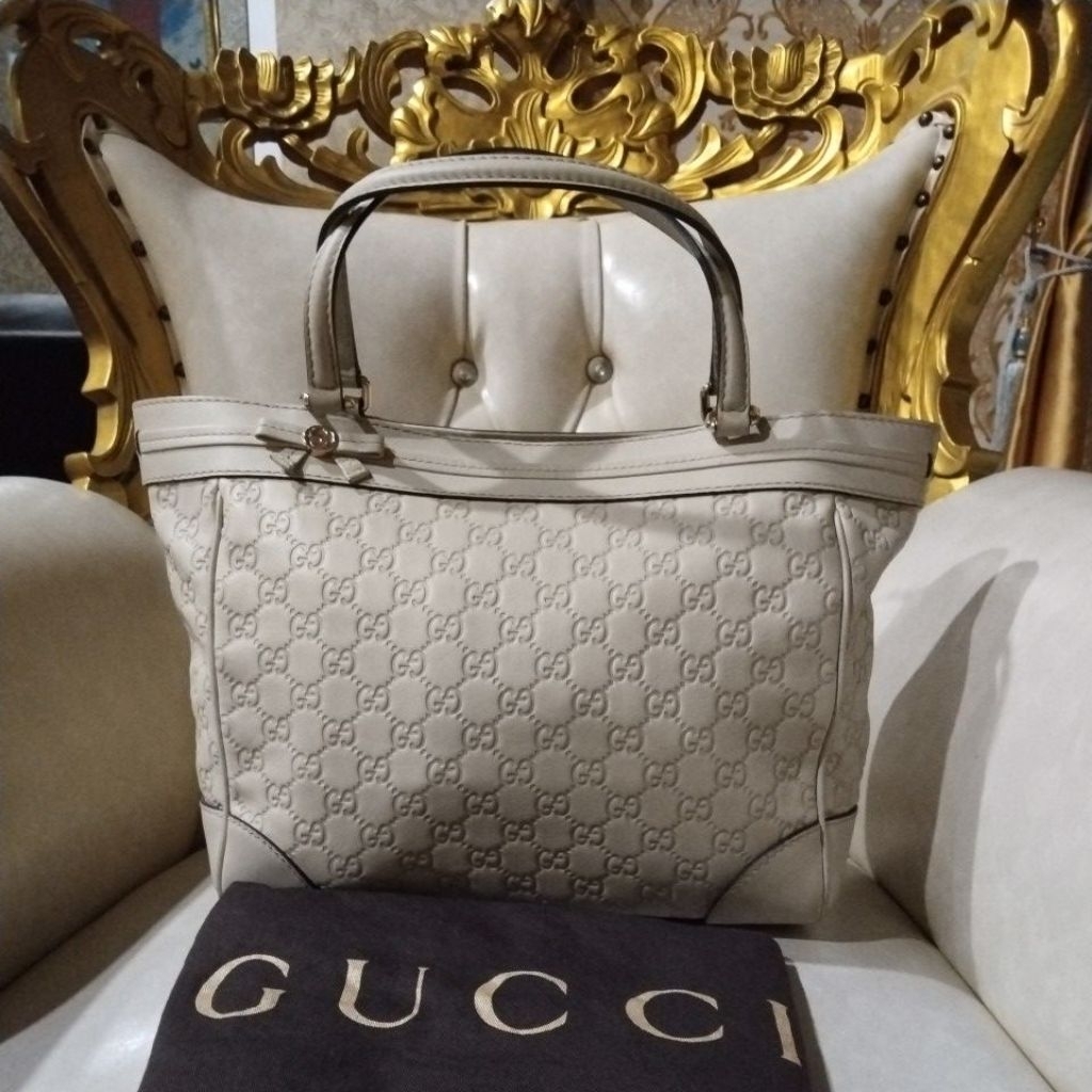Tas GUCCI bekas pemakaian, second seken preloved
