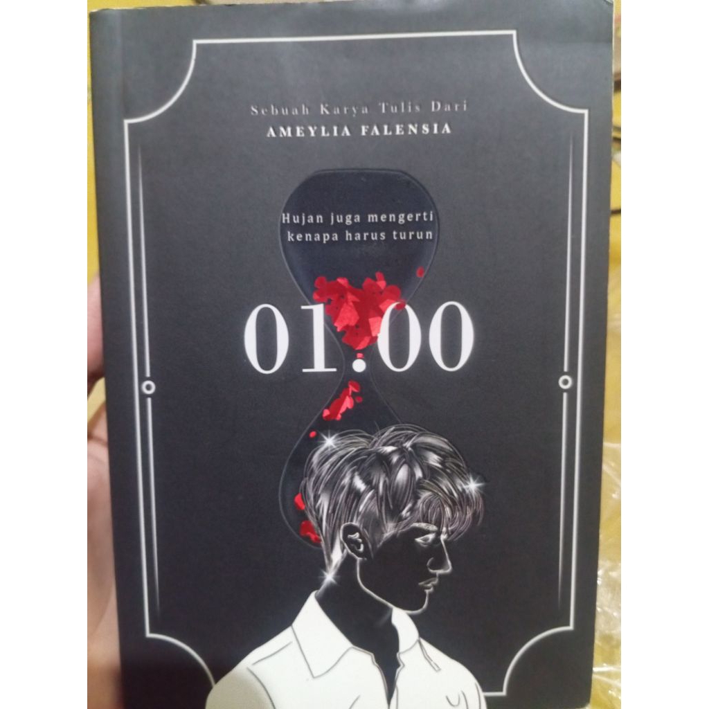 Preloved 01.00 + Bonus Sketchbook Masnaka