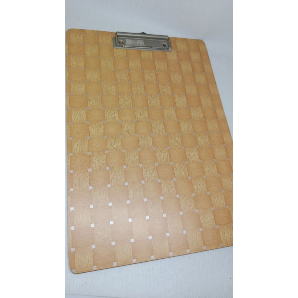 Papan Dada / Papan Kayu Ujian