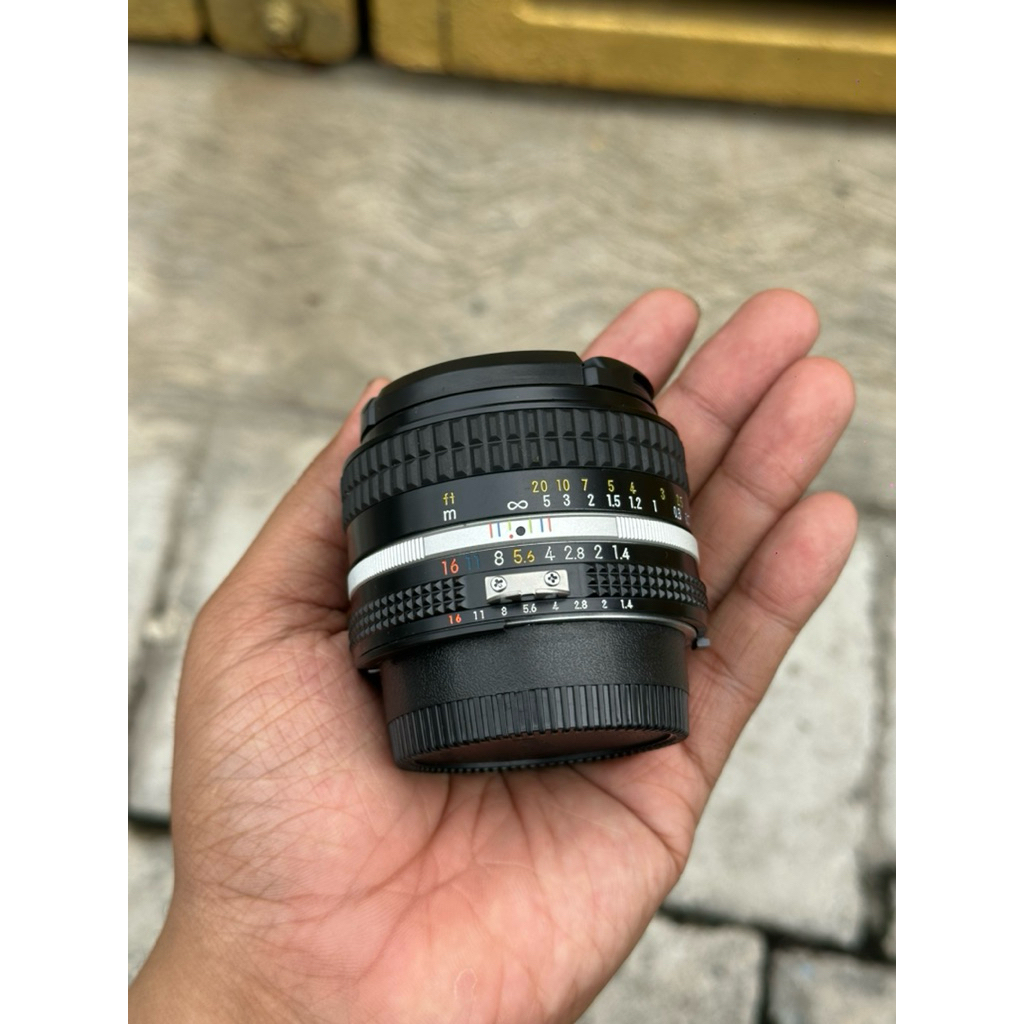 Lensa Nikon 50mm F1.4 Ais Like New Condition