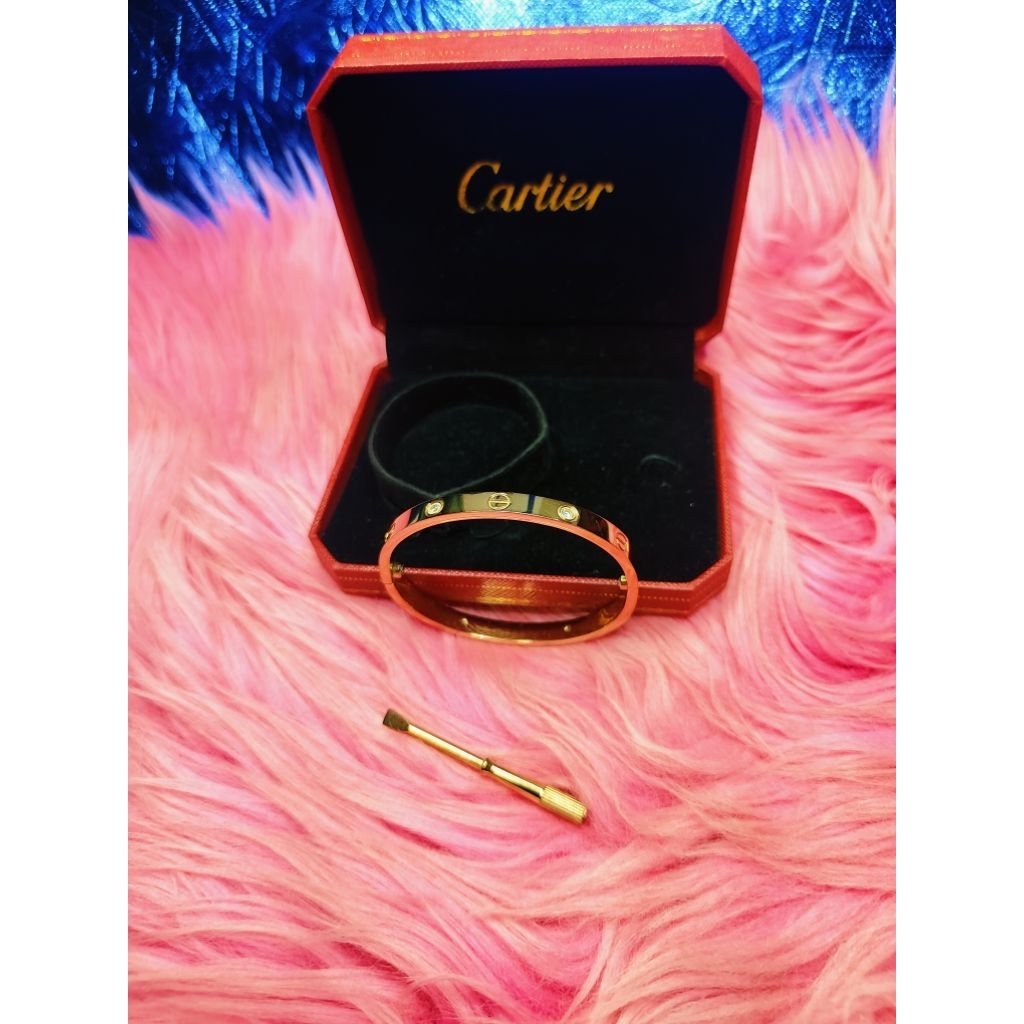 Gelang Cartier with box model bukaan sekrup