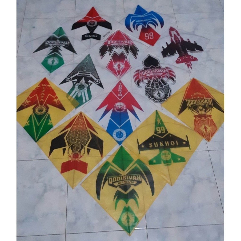 Layangan Sukhoi / Layangan Sukoi / Layangan Kertas