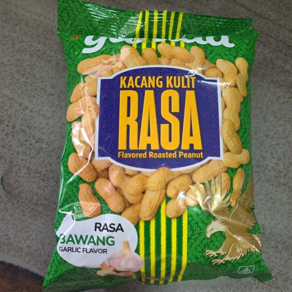 kacang kulit rasa bawang 180gr