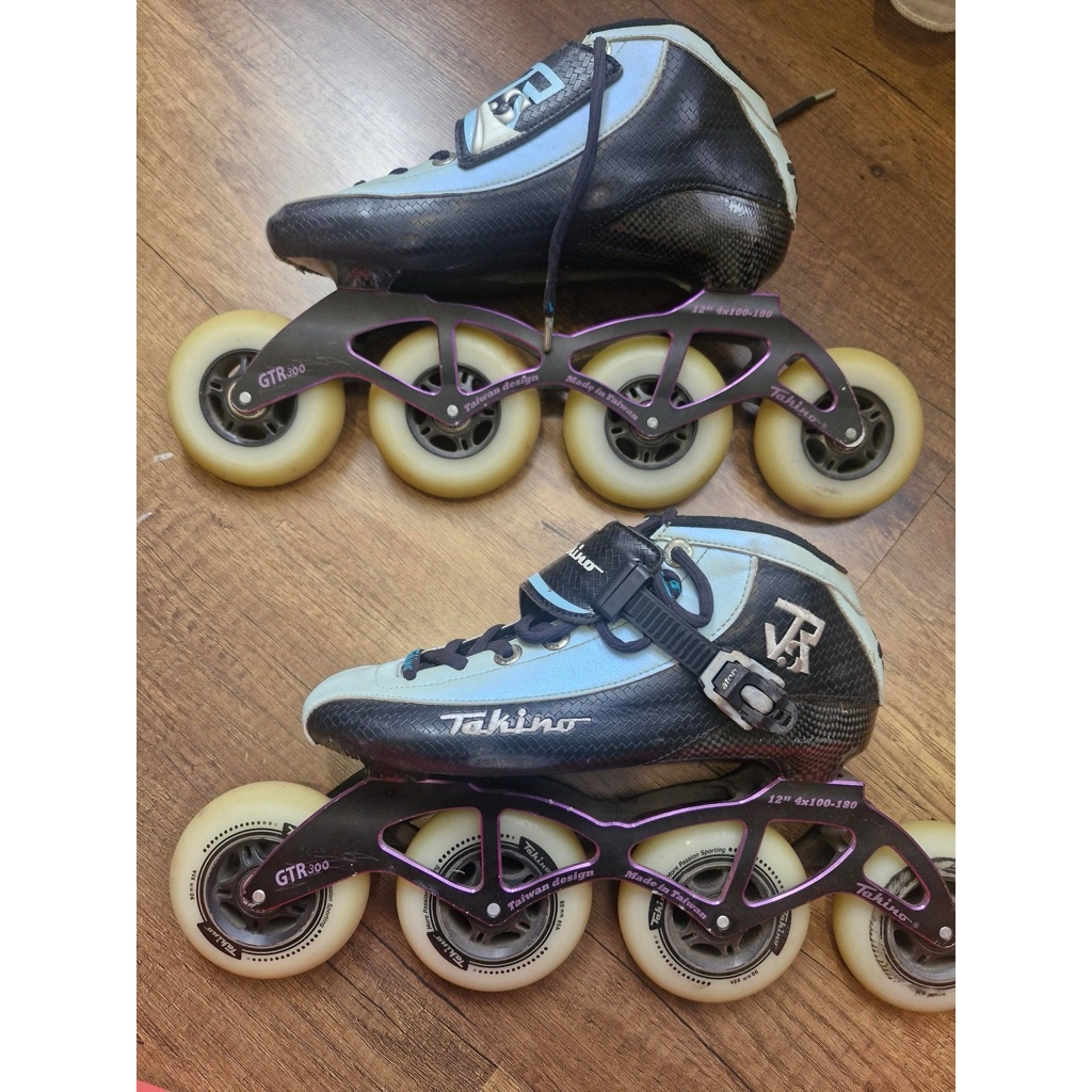 Sepatu roda Speed