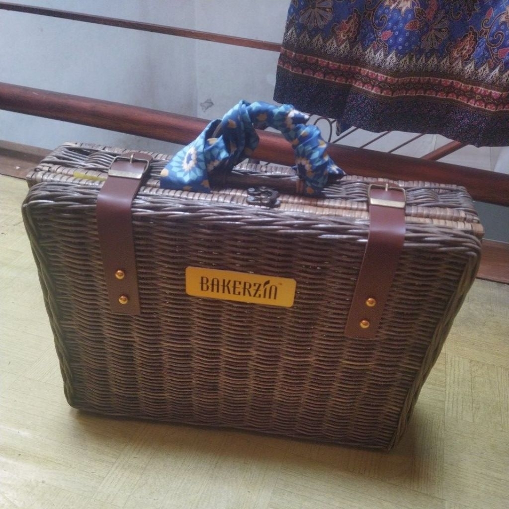 tas rotan hampers