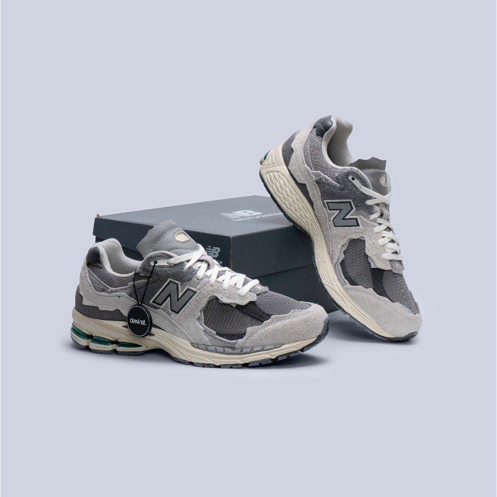 New Balance 2002R Protection Pack Rain Cloud
