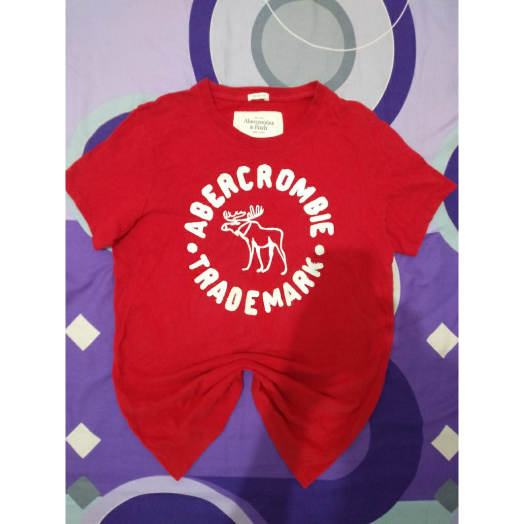 Kaos Abercrombie And Fitch