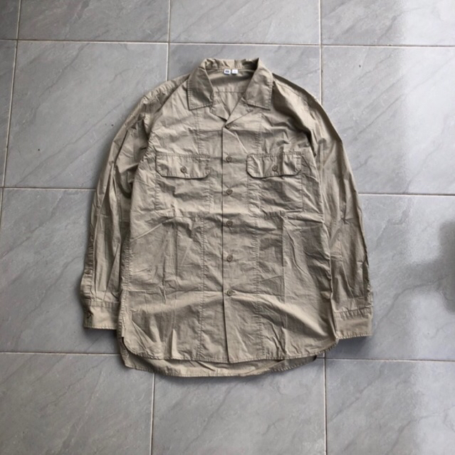 KEMEJA UNIQLO DOUBLE POCKET