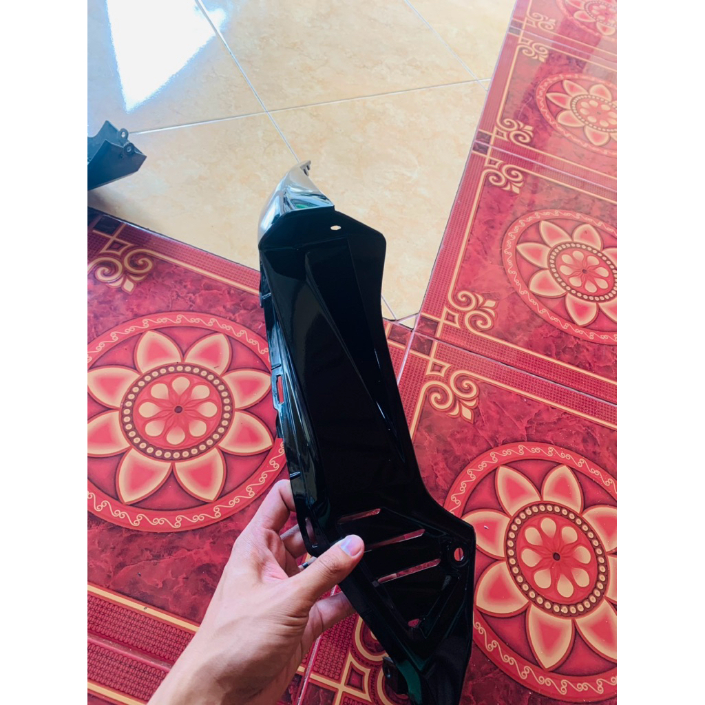 Air scop fairing atas samping kiri cbr250rr