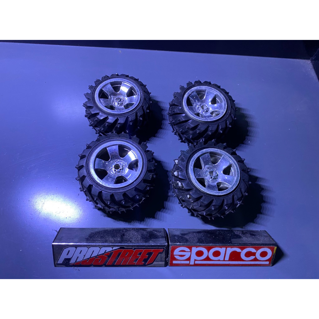 Ban RC 2/4WD second/bekas